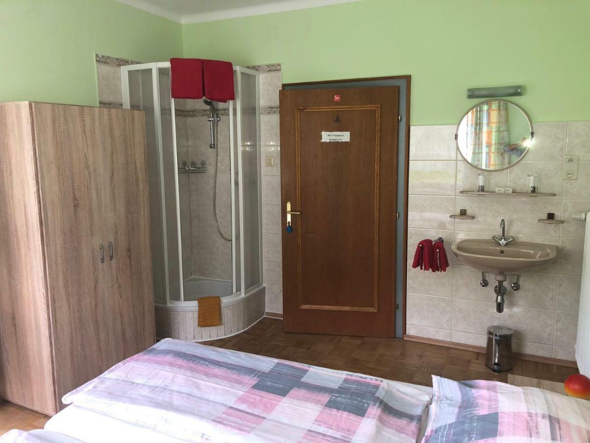 Gasthof-Pension Reidnwirt Baldramsdorf Екстериор снимка